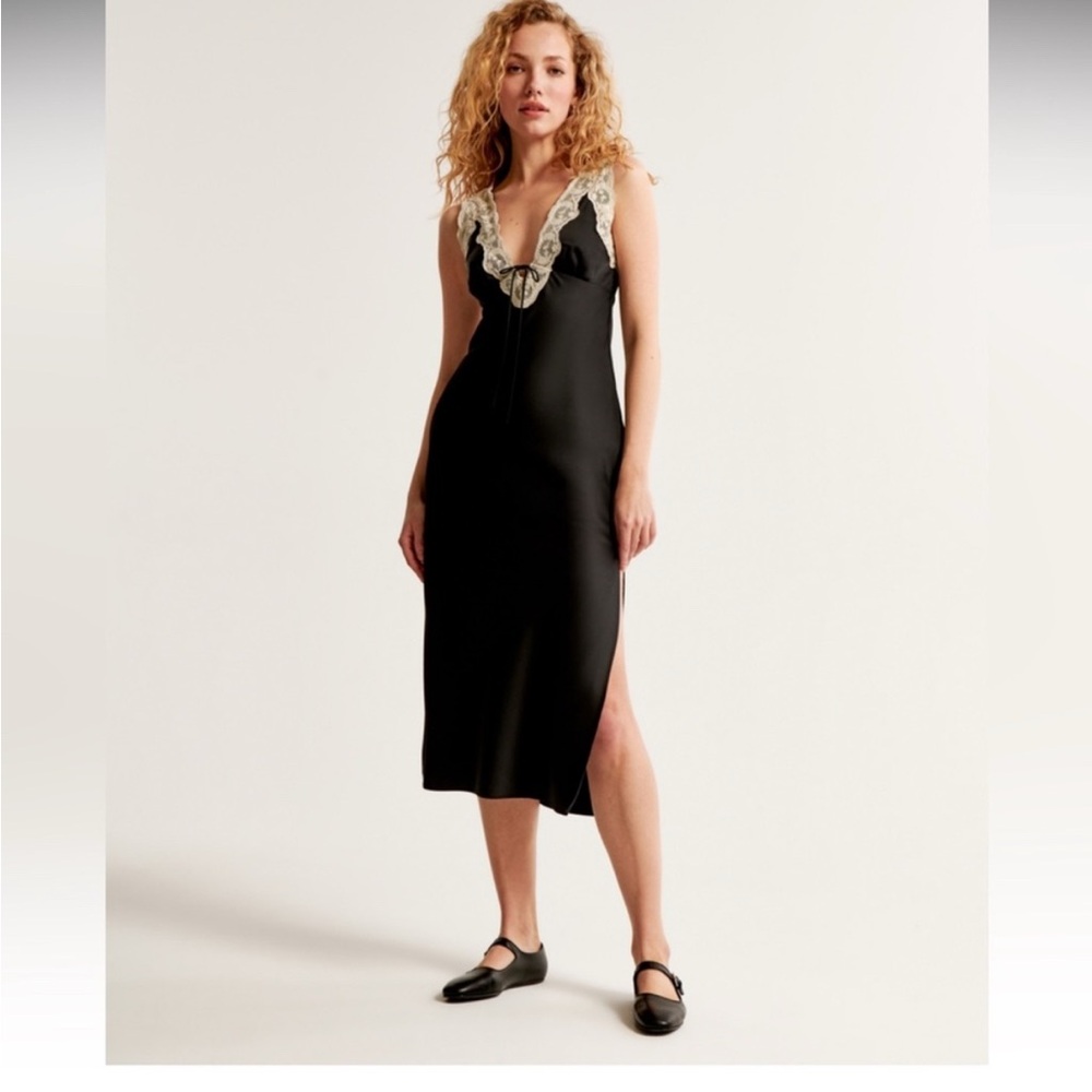 Abercrombie & Fitch Black and Cream Lace dress - Picture 2 of 5